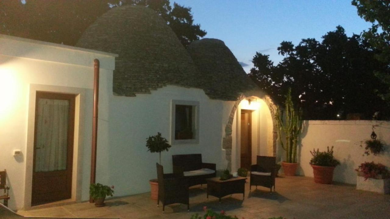 Le Corti Del Casale Bed & Breakfast Alberobello Bagian luar foto